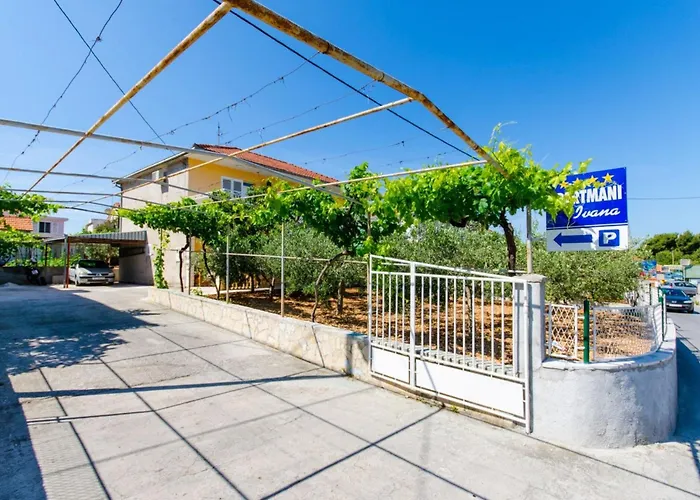 Ivana Tr - One Bedroom With Terrace A3 *